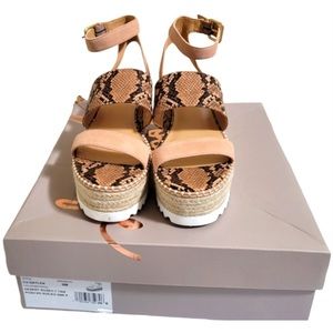 Crown Vintage Daylen wedge espadrilles - size 9